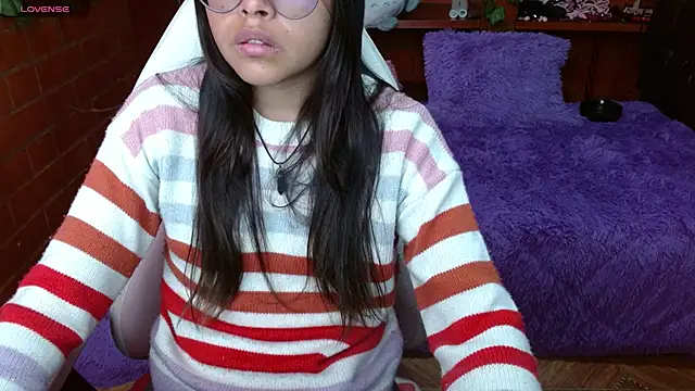 MidoriQuiinn online show from 13, 3, 2025