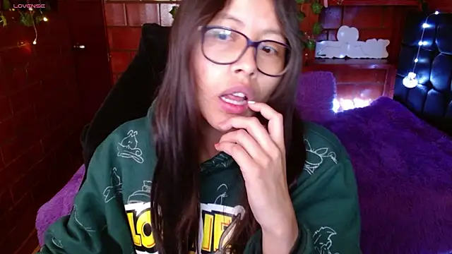 MidoriQuiinn online show from 24, 2, 2026