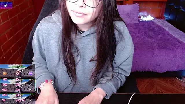 MidoriQuiinn online show from 17, 7, 2026