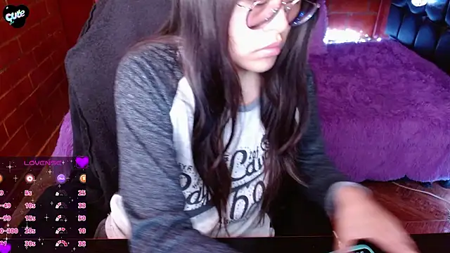 MidoriQuiinn online show from 30, 3, 2026