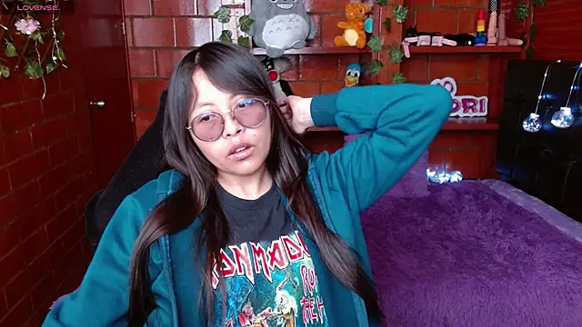 MidoriQuiinn online show from 10, 6, 2026