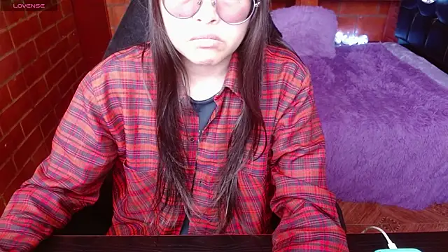 MidoriQuiinn online show from 15, 6, 2026