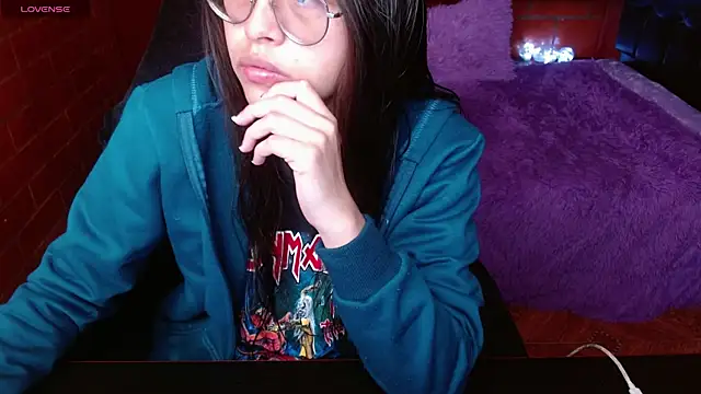 MidoriQuiinn online show from 14, 6, 2026