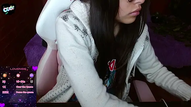 MidoriQuiinn online show from 12, 11, 2025