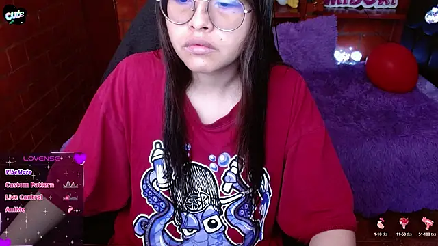 MidoriQuiinn online show from 6, 5, 2026