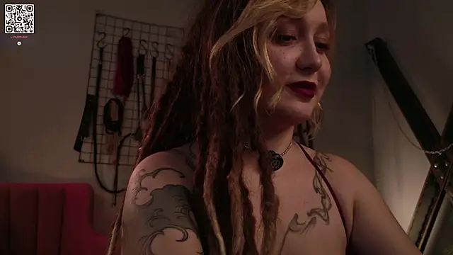 Snapshot of VortexProject chatting on 8, 10, 2025 VortexProject online show from 8, 10, 2025