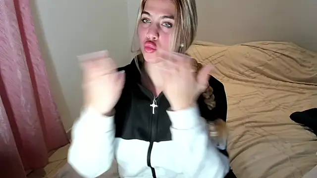 MariaMeir online show from 18, 12, 2025