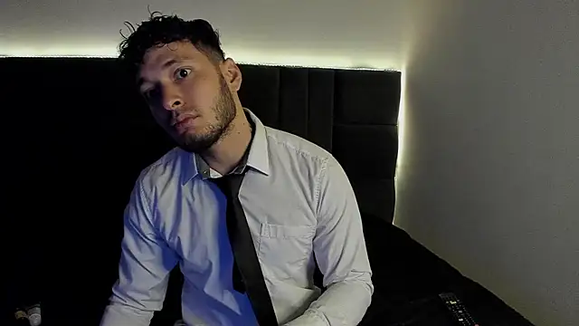 alejandro  2 online show from 25, 9, 2025