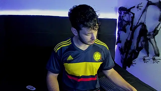 alejandro  2 online show from 4, 11, 2025