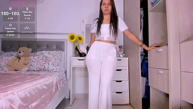 sharonDulce online show from 19, 12, 2025