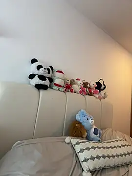 oriana zoeee online show from 15, 2, 2026