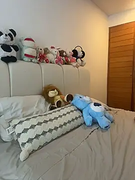 oriana zoeee online show from 25, 2, 2026