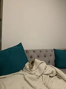 oriana zoeee online show from 3, 1, 2025