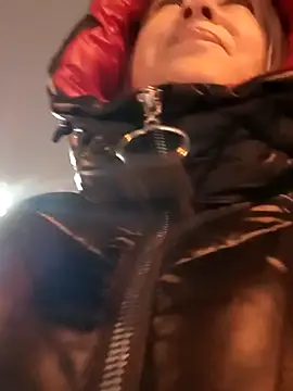 Arina smiles online show from 11, 1, 2025