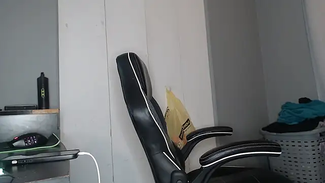 ChrisVacher online show from 4, 12, 2024