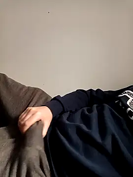 ScalicHat69 online show from 10, 3, 2026