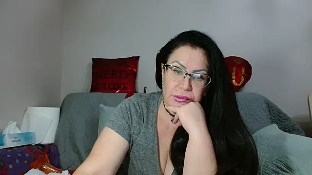 x  KHALEESI  x online show from 25, 9, 2025