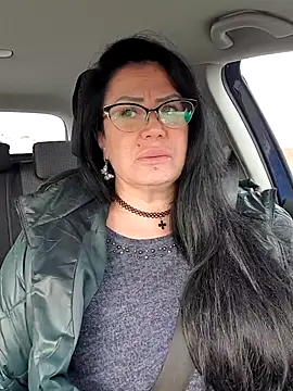 x  KHALEESI  x online show from 21, 10, 2025