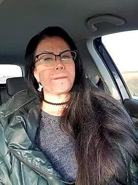 x  KHALEESI  x online show from 17, 10, 2025