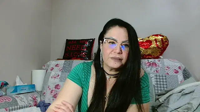 x  KHALEESI  x online show from 30, 11, 2025