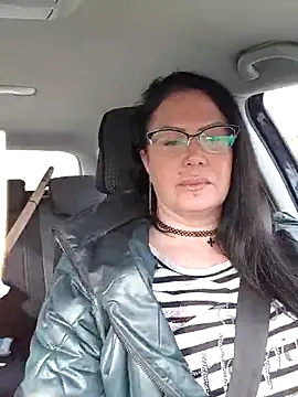 x  KHALEESI  x online show from 10, 3, 2025