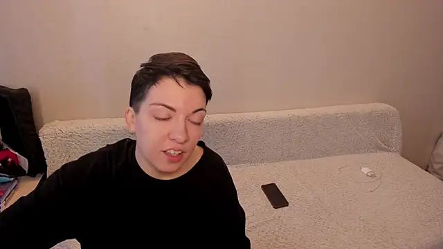 secret dreams   online show from 6, 2, 2025