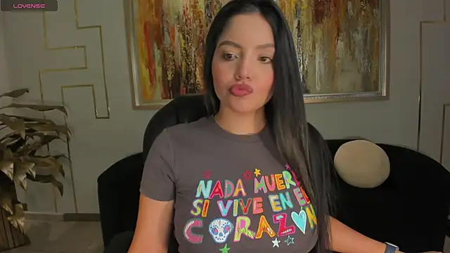 NinaMichelle online show from 16, 2, 2026