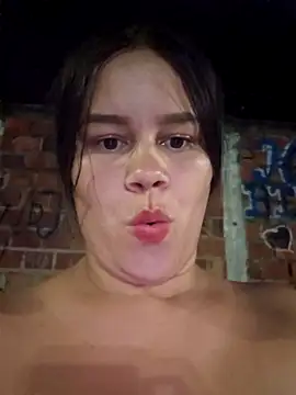 sweet lucia online show from 10, 2, 2026