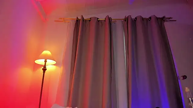 hot booty  online show from 30, 10, 2025