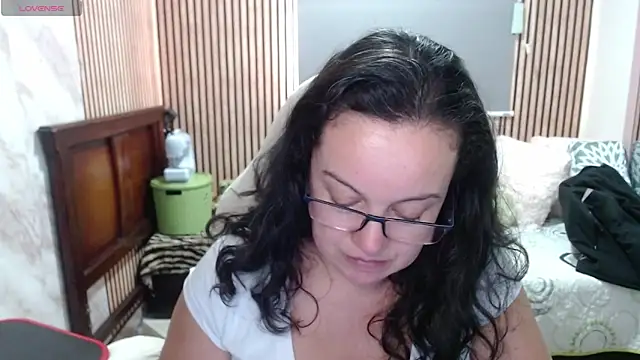 Sonialorens  online show from 30, 5, 2026