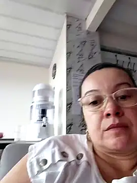 Snapshot of Sonialorens_ chatting on 5, 7, 2026 Sonialorens online show from 5, 7, 2026