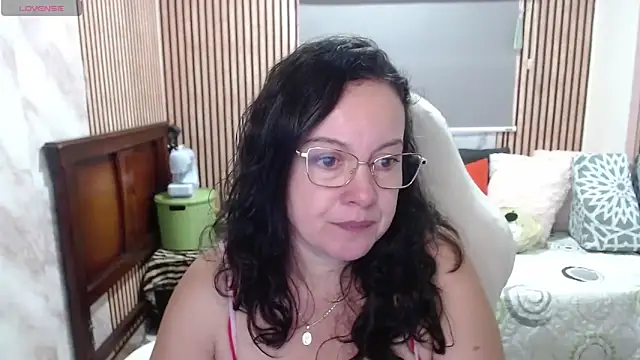 Sonialorens  online show from 26, 5, 2026