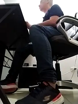 starplss online show from 5, 10, 2025