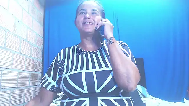 Snapshot of isabella_dirty69 chatting on 4, 3, 2025 isabella dirty69 online show from 4, 3, 2025