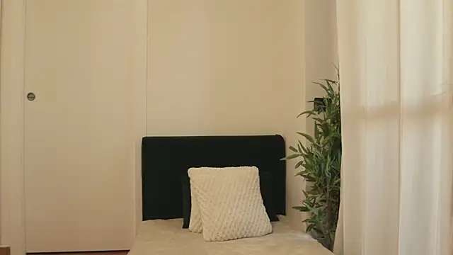 Snapshot of Luna_Riva chatting on 3, 10, 2025 Luna Riva online show from 3, 10, 2025