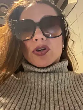 angelitasexy81 online show from 6, 2, 2025