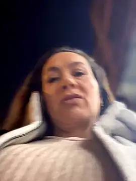 angelitasexy81 online show from 25, 11, 2025