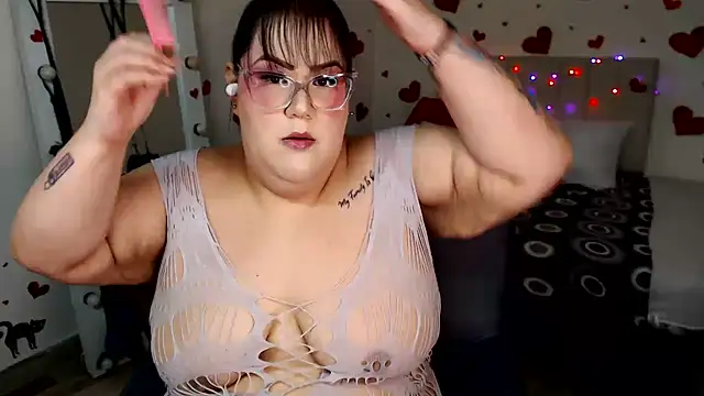 Snapshot of GiannaMorrys chatting on 3, 6, 2026 GiannaMorrys online show from 3, 6, 2026