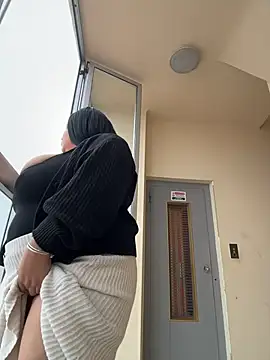 IamSashaLuv online show from 1, 2, 2026