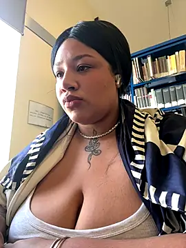 IamSashaLuv online show from 30, 9, 2025