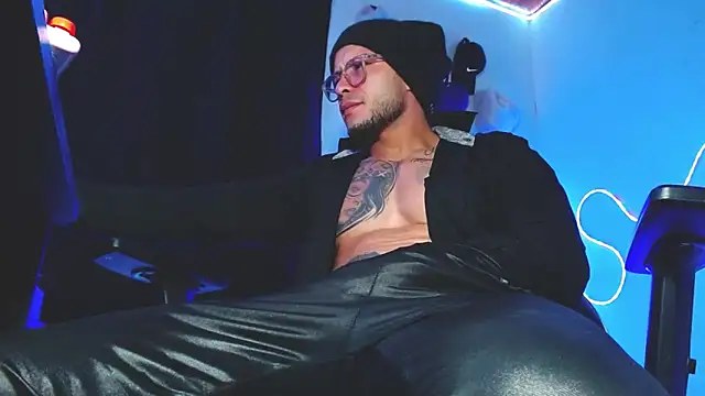 sebastian horny online show from 16, 12, 2025