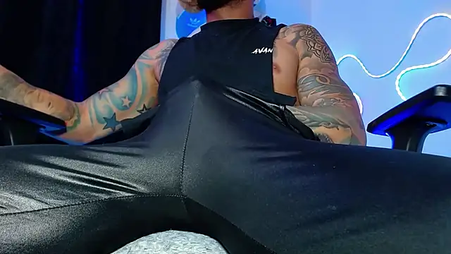 sebastian horny online show from 1, 10, 2025