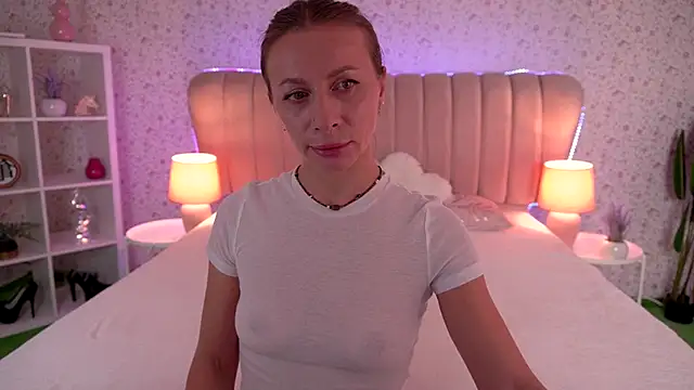 MirandaHobbs online show from 25, 11, 2025