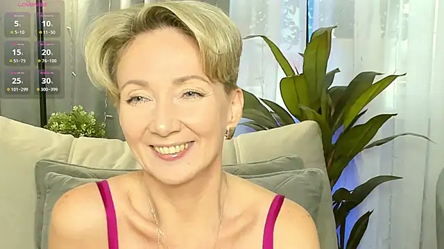 AkexandraFix online show from 23, 9, 2025