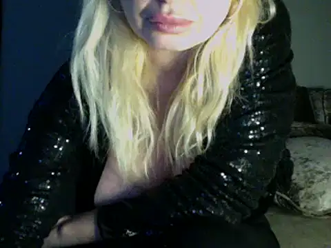 Lisavontease online show from 2, 2, 2025