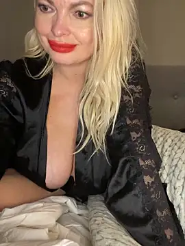 Lisavontease online show from 2, 2, 2025