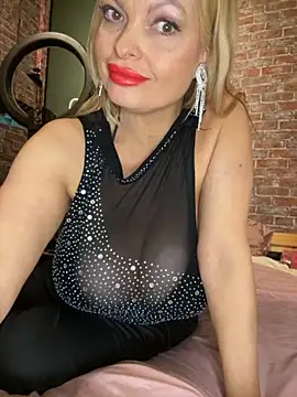 Lisavontease online show from 26, 10, 2025