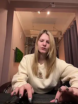 MaryHiggins online show from 30, 9, 2025