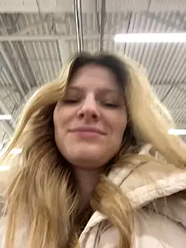 MaryHiggins online show from 14, 11, 2025