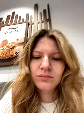 MaryHiggins online show from 21, 11, 2025